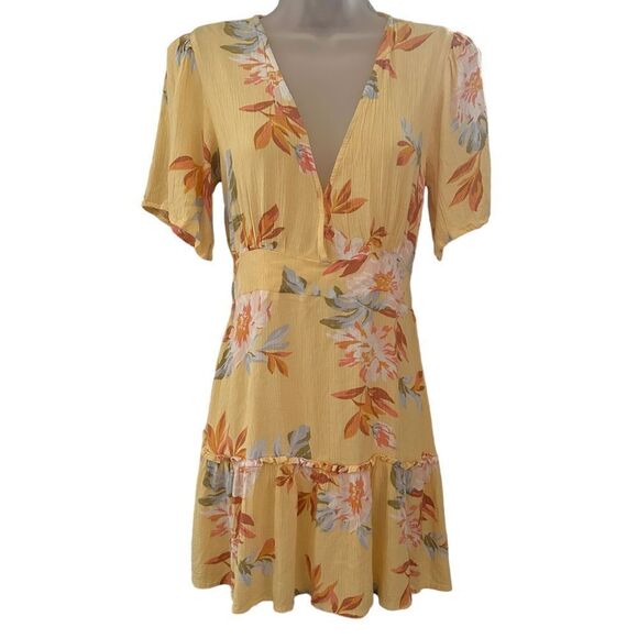 BillaBong Yellow Floral Boho Country Casual Flowy Mini Shortsleeved Sundress - Picture 1 of 5